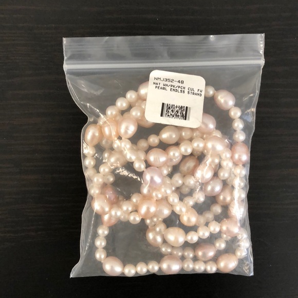 Freshwater Pearl Endless 48” Necklace - Picture 5 of 6